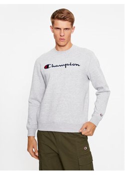 Champion Bluza Crewneck Sweatshirt 219204 Szary Comfort Fit ze sklepu MODIVO w kategorii Bluzy męskie - zdjęcie 168641668