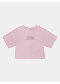 DKNY T-Shirt D35T02 S Różowy Regular Fit ze sklepu MODIVO w kategorii Bluzki dziewczęce - zdjęcie 168642526