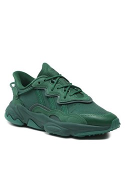 adidas Sneakersy OZWEEGO Shoes GW2204 Zielony ze sklepu MODIVO w kategorii Buty sportowe damskie - zdjęcie 168643005