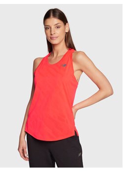 New Balance Koszulka techniczna Q Speed WT23280 Czerwony Athletic Fit ze sklepu MODIVO w kategorii Bluzki damskie - zdjęcie 168645397