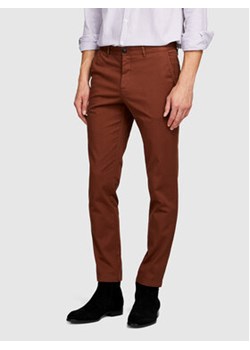 Sisley Chinosy 4AIHSF021 Brązowy Slim Fit ze sklepu MODIVO w kategorii Spodnie męskie - zdjęcie 168645406