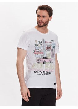 Brave Soul T-Shirt MTS-149CECIL Biały Regular Fit ze sklepu MODIVO w kategorii T-shirty męskie - zdjęcie 168645648