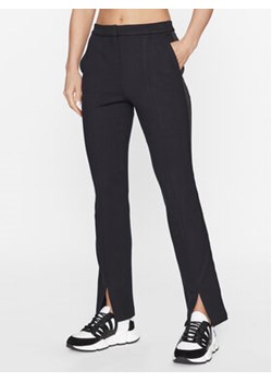 KARL LAGERFELD Spodnie materiałowe Jacquard Punto 235W1000 Czarny Regular Fit ze sklepu MODIVO w kategorii Spodnie damskie - zdjęcie 168647519