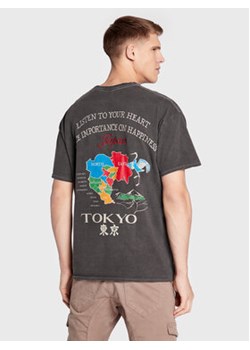 BDG Urban Outfitters T-Shirt 75326439 Szary Regular Fit ze sklepu MODIVO w kategorii T-shirty męskie - zdjęcie 168649086