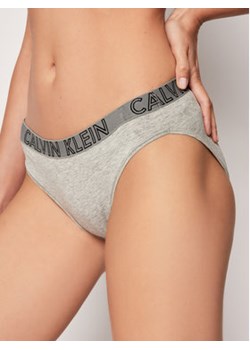 Calvin Klein Underwear Figi klasyczne Ultimate 000QD3637E Szary ze sklepu MODIVO w kategorii Majtki damskie - zdjęcie 168649155
