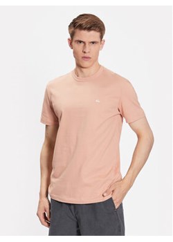 Quiksilver T-Shirt Essentials EQYKT04092 Pomarańczowy Regular Fit ze sklepu MODIVO w kategorii T-shirty męskie - zdjęcie 168653375