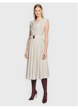 Rinascimento Sukienka koktajlowa CFC0110651003 Beżowy Regular Fit ze sklepu MODIVO w kategorii Sukienki - zdjęcie 168655945