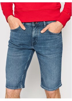 Tommy Hilfiger Szorty jeansowe Miami MW0MW23692 Niebieski Tapered Fit ze sklepu MODIVO w kategorii Spodenki męskie - zdjęcie 168656967