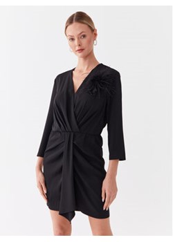 Kontatto Sukienka koktajlowa NO7029 Czarny Regular Fit ze sklepu MODIVO w kategorii Sukienki - zdjęcie 168657527
