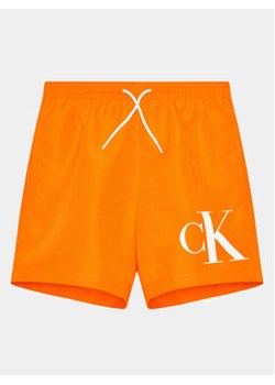 Calvin Klein Swimwear Szorty kąpielowe KV0KV00023 Pomarańczowy Regular Fit ze sklepu MODIVO w kategorii Kąpielówki chłopięce - zdjęcie 168661907