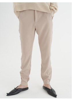 InWear Spodnie materiałowe Nica 30100753 Beżowy Casual Fit ze sklepu MODIVO w kategorii Spodnie damskie - zdjęcie 168663169