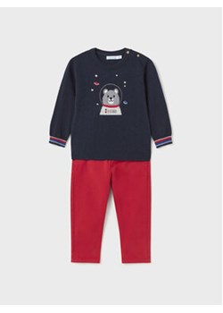 Mayoral Komplet sweter i spodnie materiałowe 2.544 Czerwony Regular Fit ze sklepu MODIVO w kategorii Komplety niemowlęce - zdjęcie 168666658