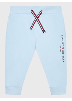 Tommy Hilfiger Spodnie dresowe Essential KN0KN01281 Niebieski Regular Fit ze sklepu MODIVO w kategorii Spodnie i półśpiochy - zdjęcie 168667046