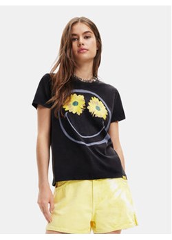 Desigual T-Shirt 23SWTKA0 Czarny Regular Fit ze sklepu MODIVO w kategorii Bluzki damskie - zdjęcie 168670947