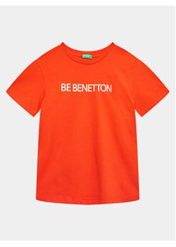 United Colors Of Benetton T-Shirt 3I1XC10BI Czerwony Regular Fit ze sklepu MODIVO w kategorii T-shirty chłopięce - zdjęcie 168673639