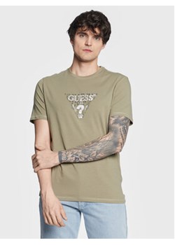 Guess T-Shirt Geo Triangle M3GI23 J1314 Zielony Slim Fit ze sklepu MODIVO w kategorii T-shirty męskie - zdjęcie 168675356