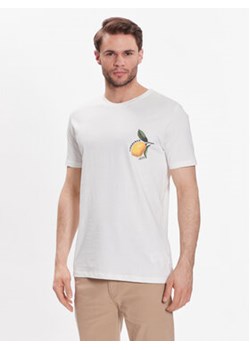 Lindbergh T-Shirt 30-400220 Biały Relaxed Fit ze sklepu MODIVO w kategorii T-shirty męskie - zdjęcie 168675938