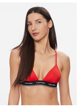 Calvin Klein Swimwear Góra od bikini KW0KW02424 Czerwony ze sklepu MODIVO w kategorii Stroje kąpielowe - zdjęcie 168676016