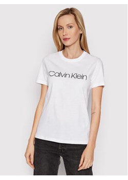 Calvin Klein T-Shirt Core Logo K20K202142 Biały Regular Fit ze sklepu MODIVO w kategorii Bluzki damskie - zdjęcie 168676125