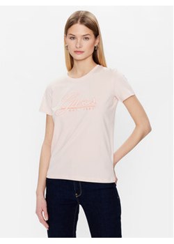 Guess T-Shirt Script W3GI36 I3Z14 Różowy Regular Fit ze sklepu MODIVO w kategorii Bluzki damskie - zdjęcie 168676246