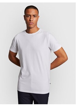 Matinique T-Shirt Jermalink 30200604 Biały Regular Fit ze sklepu MODIVO w kategorii T-shirty męskie - zdjęcie 168676588