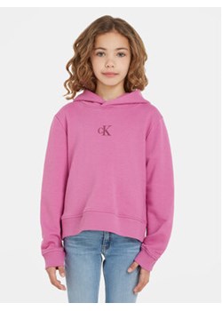 Calvin Klein Jeans Bluza IG0IG02139 Różowy Regular Fit ze sklepu MODIVO w kategorii Bluzy dziewczęce - zdjęcie 168678778
