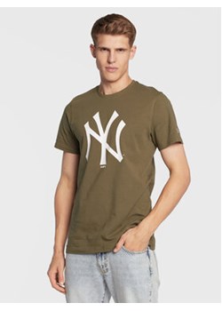 New Era T-Shirt New York Yankees Team Logo 11863694 Zielony Regular Fit ze sklepu MODIVO w kategorii T-shirty męskie - zdjęcie 168679066