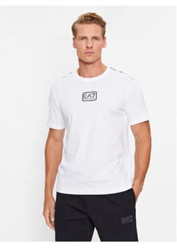 EA7 Emporio Armani T-Shirt 6RPT05 PJ02Z 1100 Biały Regular Fit ze sklepu MODIVO w kategorii T-shirty męskie - zdjęcie 168680615