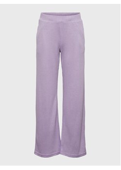 Pieces KIDS Spodnie dresowe Molly 17138653 Fioletowy Regular Fit ze sklepu MODIVO w kategorii Spodnie dziewczęce - zdjęcie 168682855
