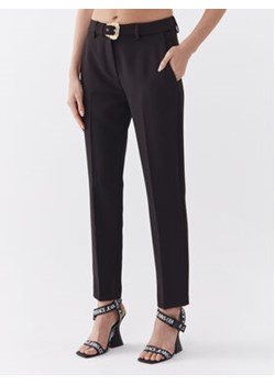 Versace Jeans Couture Spodnie materiałowe 74HAA116 Czarny Regular Fit ze sklepu MODIVO w kategorii Spodnie damskie - zdjęcie 168686426