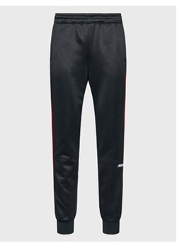 PROSTO. Spodnie dresowe KLASYK Nikko 1101 Czarny Regular Fit ze sklepu MODIVO w kategorii Spodnie męskie - zdjęcie 168687719