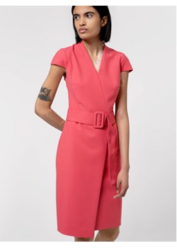 Hugo Sukienka koktajlowa Kamure 50450196 Różowy Slim Fit ze sklepu MODIVO w kategorii Sukienki - zdjęcie 168688639