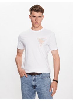 Guess T-Shirt M3YI22 J1314 Biały Slim Fit ze sklepu MODIVO w kategorii T-shirty męskie - zdjęcie 168688937