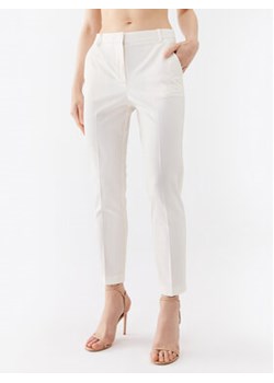 Pinko Spodnie materiałowe Bello 100155 A0HO Biały Cropped Fit ze sklepu MODIVO w kategorii Spodnie damskie - zdjęcie 168691916