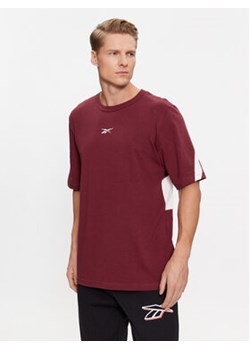 Reebok T-Shirt Classics Brand Proud IL4553 Czerwony Regular Fit ze sklepu MODIVO w kategorii T-shirty męskie - zdjęcie 168692225