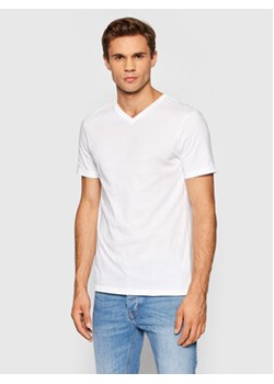United Colors Of Benetton T-Shirt 3U53J4231 Biały Regular Fit ze sklepu MODIVO w kategorii T-shirty męskie - zdjęcie 168693495