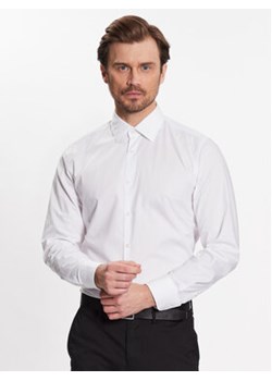 Boss Koszula 50490512 Biały Casual Fit ze sklepu MODIVO w kategorii Koszule męskie - zdjęcie 168694148