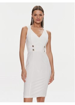Rinascimento Sukienka koktajlowa CFC0019370002 Biały Regular Fit ze sklepu MODIVO w kategorii Sukienki - zdjęcie 168696336