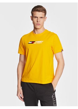 Tommy Hilfiger T-Shirt Essentials Big Logo MW0MW27933 Żółty Regular Fit ze sklepu MODIVO w kategorii T-shirty męskie - zdjęcie 168701027