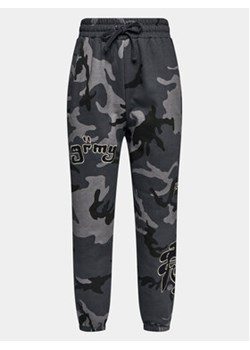 Grimey Spodnie dresowe GRTS246 Czarny Urban Fit ze sklepu MODIVO w kategorii Spodnie męskie - zdjęcie 168734419