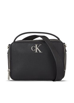 Calvin Klein Jeans Torebka Minimal Monogram Camera Bag18 T K60K611222 Czarny ze sklepu MODIVO w kategorii Listonoszki - zdjęcie 168734569