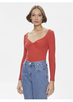 Pepe Jeans Bluzka Huala PL505755 Czerwony Slim Fit ze sklepu MODIVO w kategorii Bluzki damskie - zdjęcie 168746467