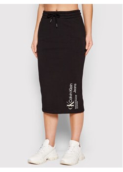 Calvin Klein Jeans Spódnica midi J20J218854 Czarny Regular Fit ze sklepu MODIVO w kategorii Spódnice - zdjęcie 168754588
