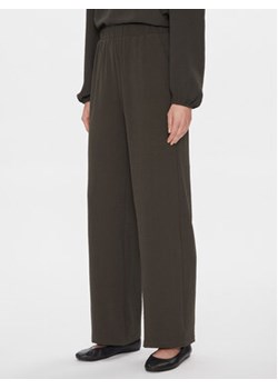 Vero Moda Spodnie materiałowe 10302548 Szary Loose Fit ze sklepu MODIVO w kategorii Spodnie damskie - zdjęcie 168756686