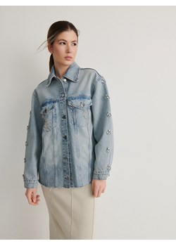 Reserved - Oversizowa kurtka jeansowa ze zdobieniami - niebieski ze sklepu Reserved w kategorii Kurtki damskie - zdjęcie 168759519