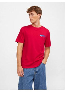 Jack&Jones T-Shirt Corp 12233999 Czerwony Standard Fit ze sklepu MODIVO w kategorii T-shirty męskie - zdjęcie 168761415