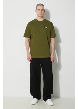 The North Face t-shirt bawełniany M Nse Patch S/S Tee męski kolor zielony z aplikacją NF0A87DAPIB1 ze sklepu PRM w kategorii T-shirty męskie - zdjęcie 168779208