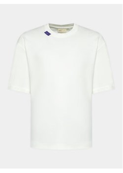 Outhorn T-Shirt OTHAW23TTSHM0855 Biały Regular Fit ze sklepu MODIVO w kategorii T-shirty męskie - zdjęcie 168788439