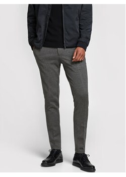 Jack&Jones Chinosy Marco Phil 12173628 Szary Slim Fit ze sklepu MODIVO w kategorii Spodnie męskie - zdjęcie 168788587