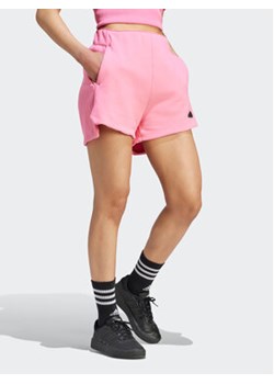 adidas Szorty sportowe Z.N.E. IN5148 Różowy Loose Fit ze sklepu MODIVO w kategorii Szorty - zdjęcie 168794667